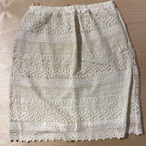 Solitaire Cream Lace Crochet Pencil Skirt Small (QT)